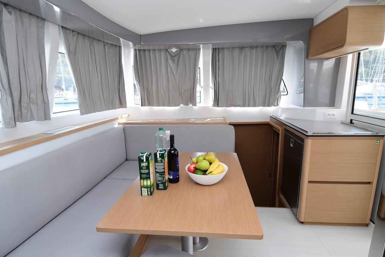 Excess 12 - 4 + 1 + 1 cab., picture 9