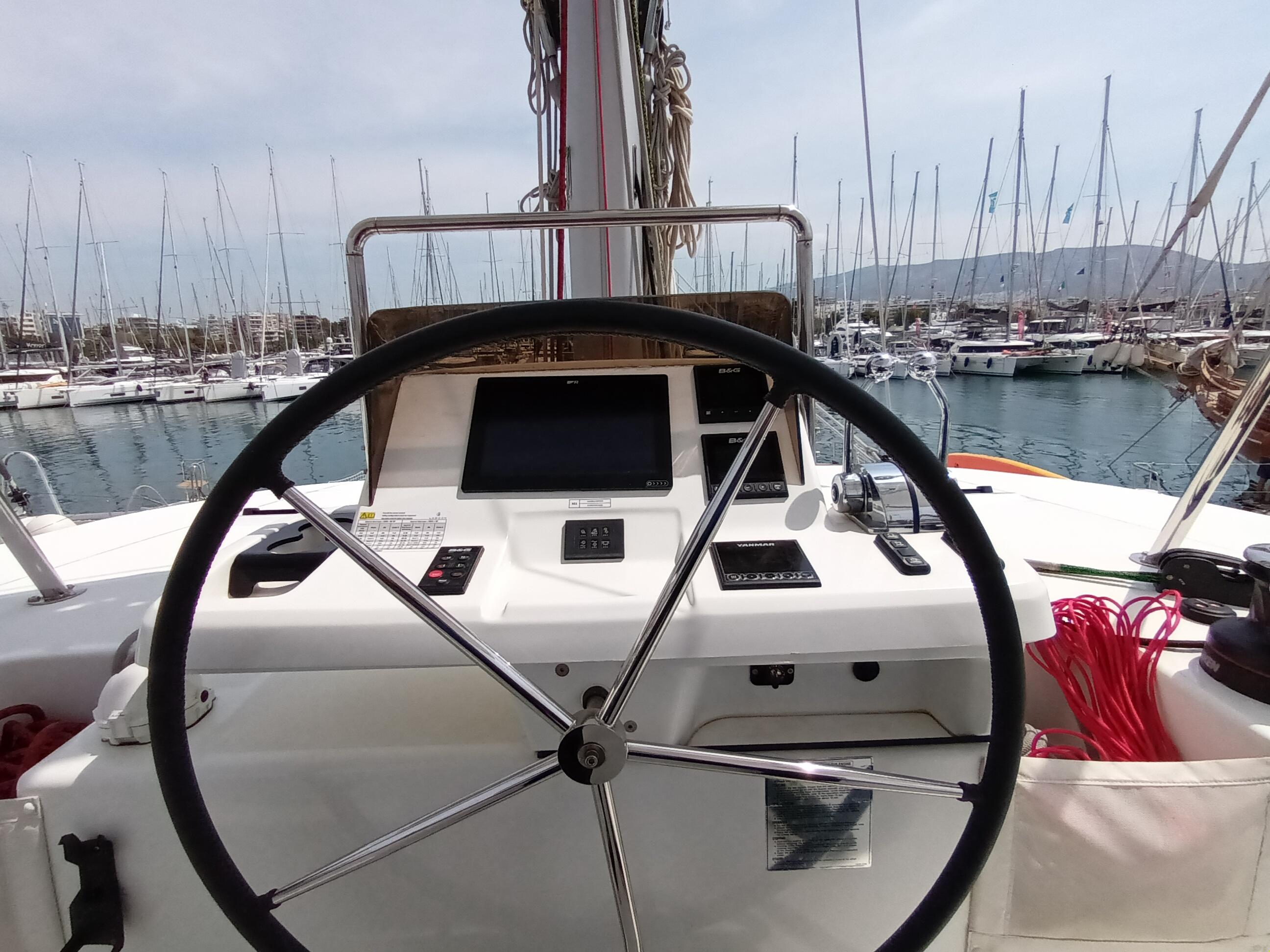 Lagoon 50 - 6 + 2 cab., picture 4