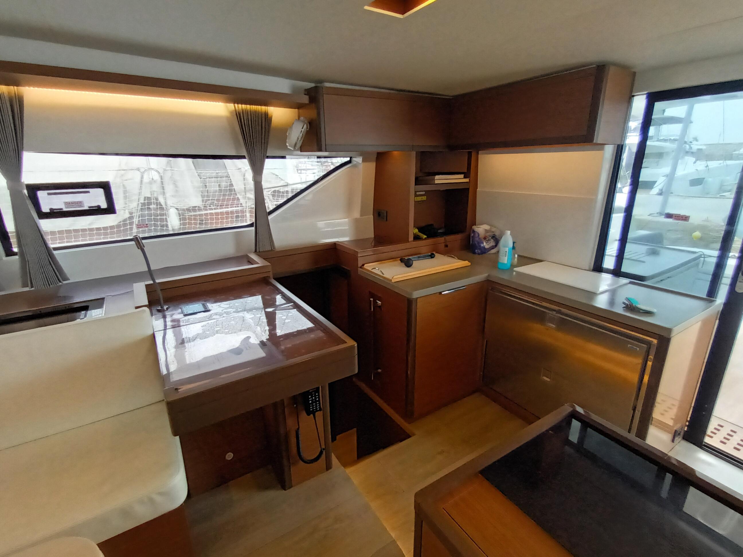 Lagoon 50 - 6 + 2 cab., picture 11