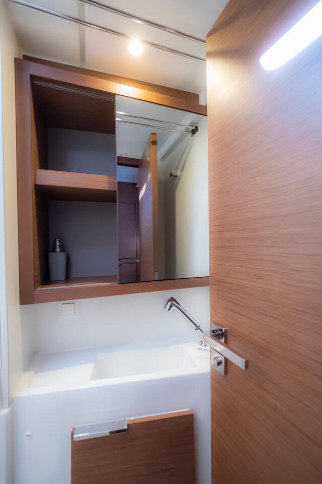 Lagoon 40 - 4 + 2 cab, picture 12