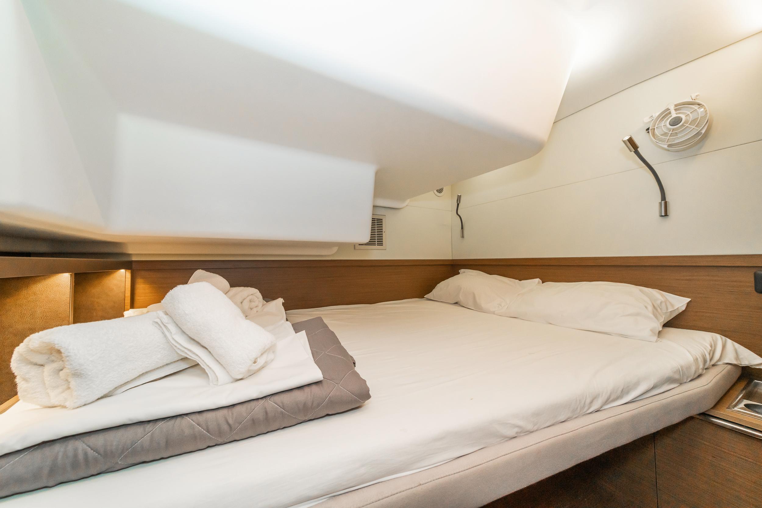 Lagoon 50 - 6 + 2 cab., picture 8