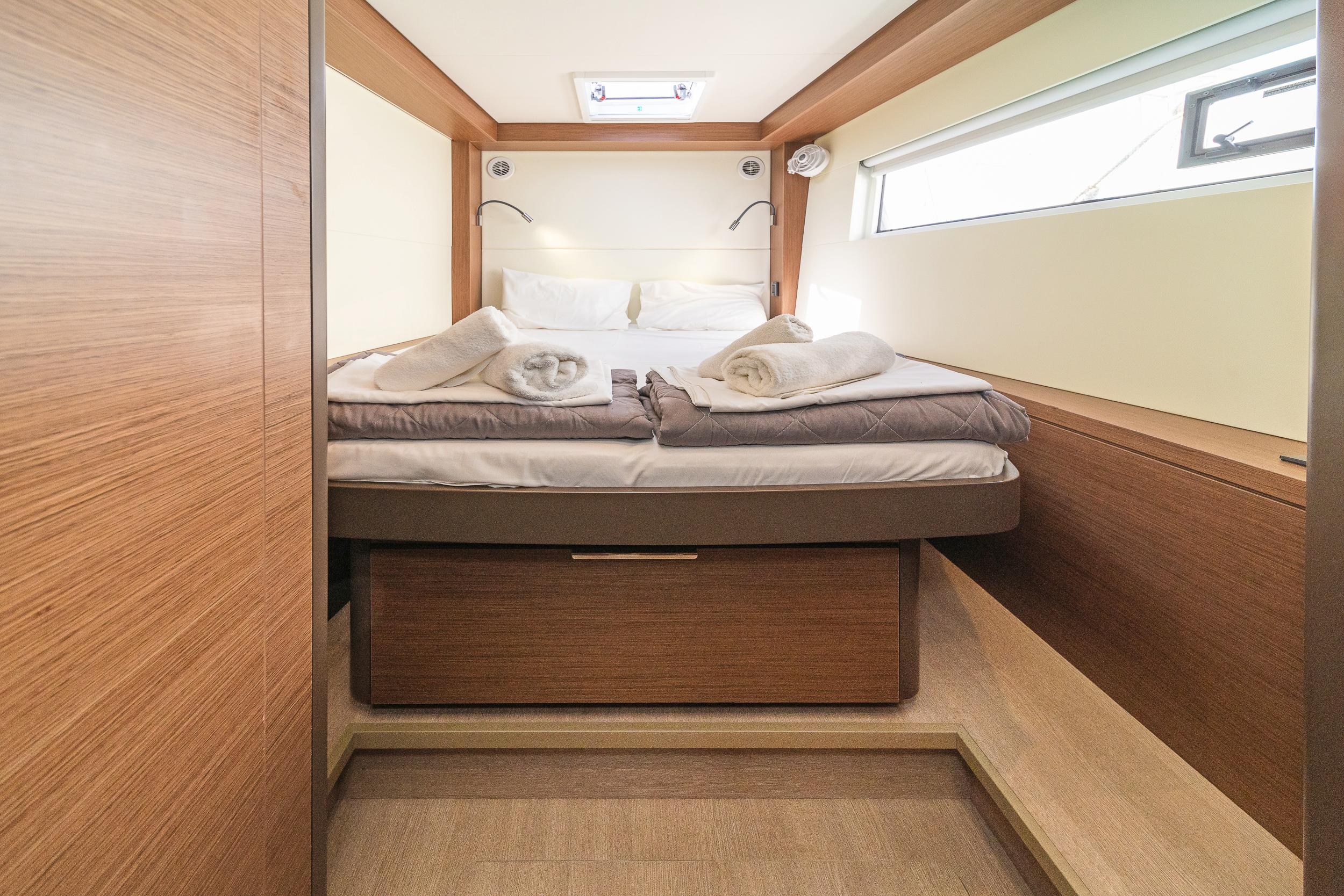 Lagoon 50 - 6 + 2 cab., picture 5