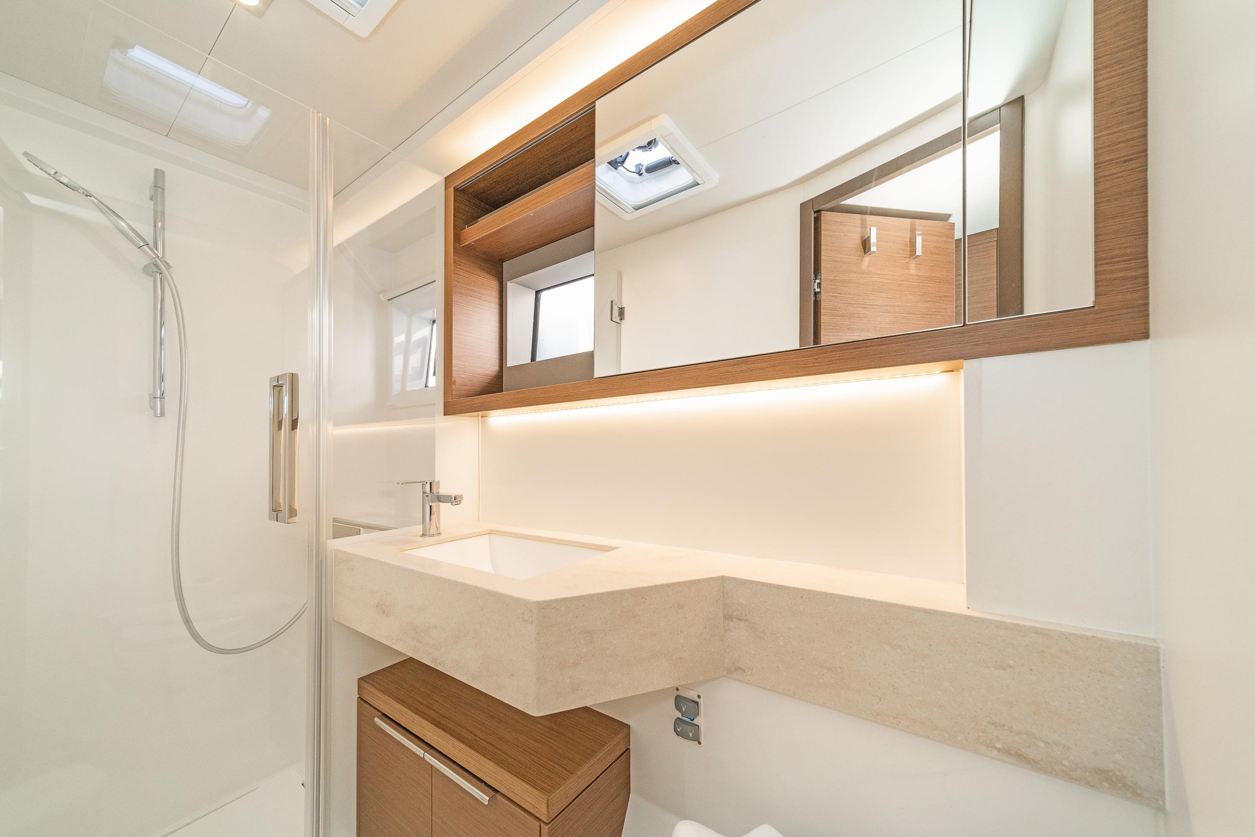 Lagoon 50 - 6 + 2 cab., picture 10