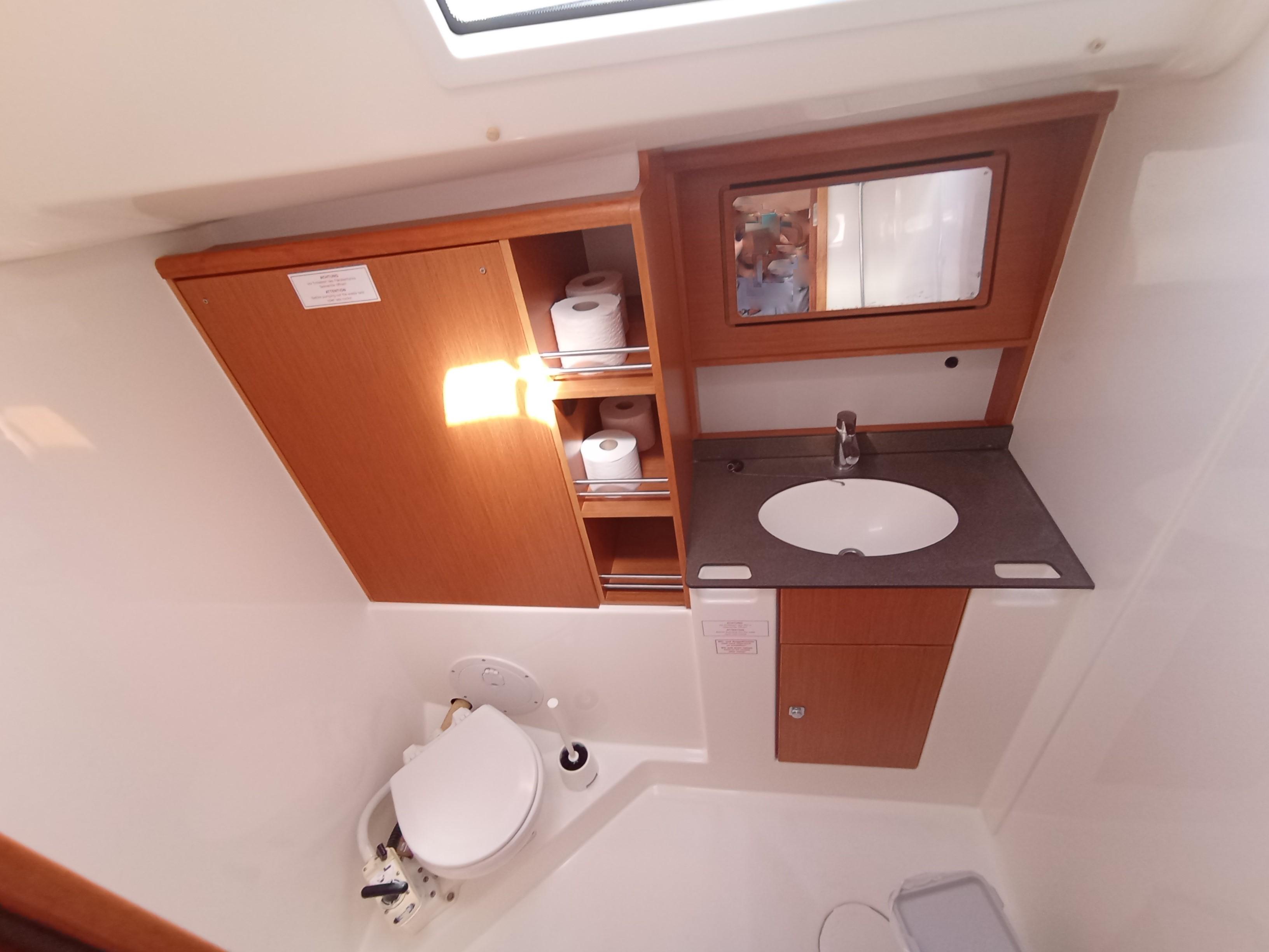 Bavaria Cruiser 51, picture 12