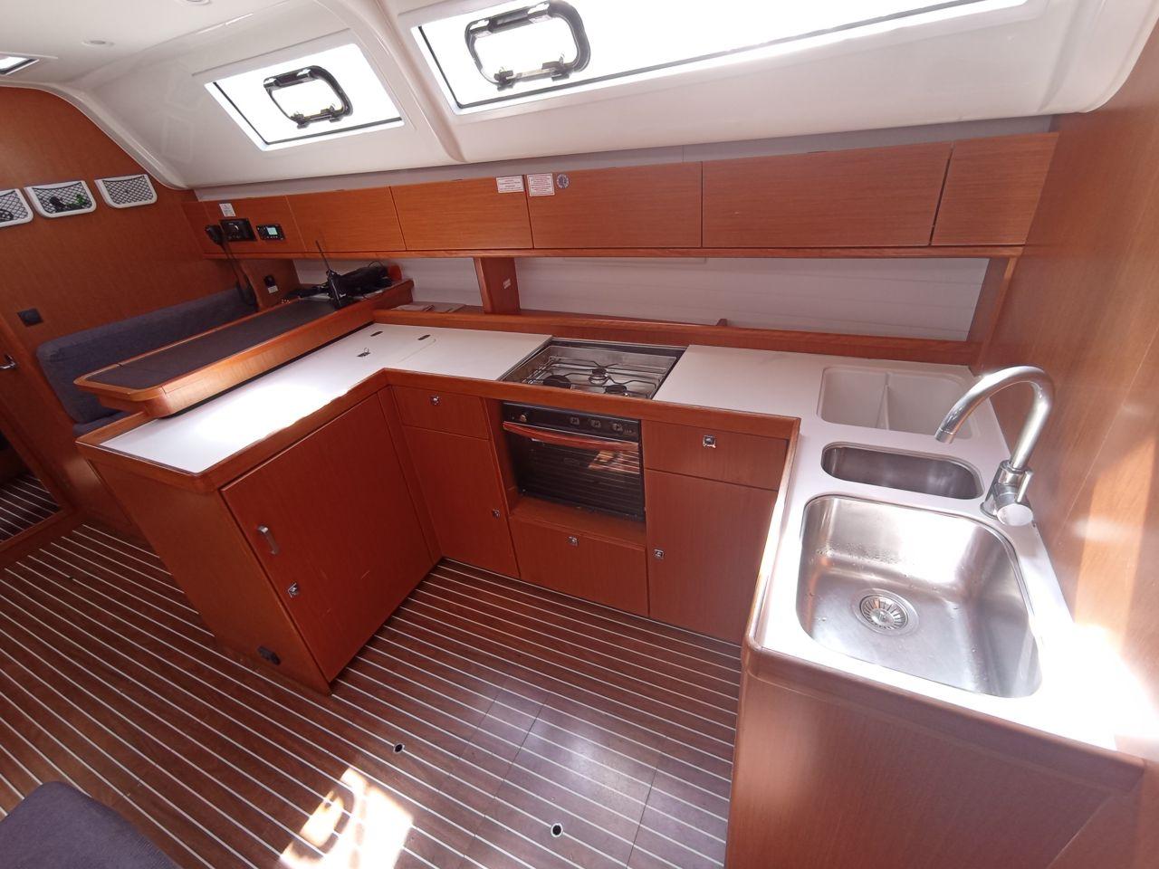 Bavaria Cruiser 51, picture 6