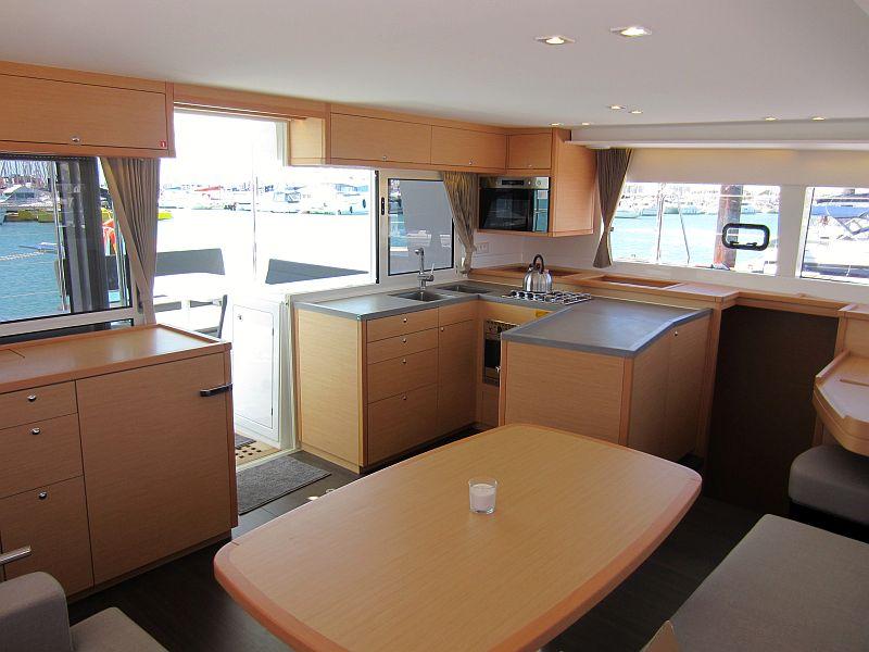 Lagoon 450 - 4 + 2 cab., picture 15