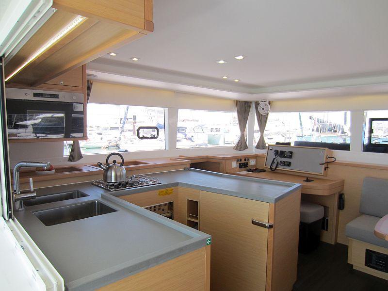 Lagoon 450 - 4 + 2 cab., picture 19