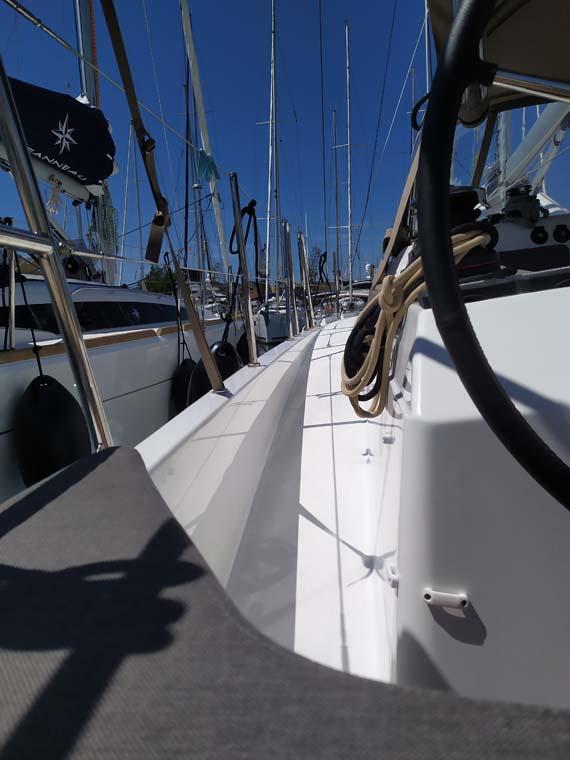 Sun Odyssey 380 - 3 cab., picture 6