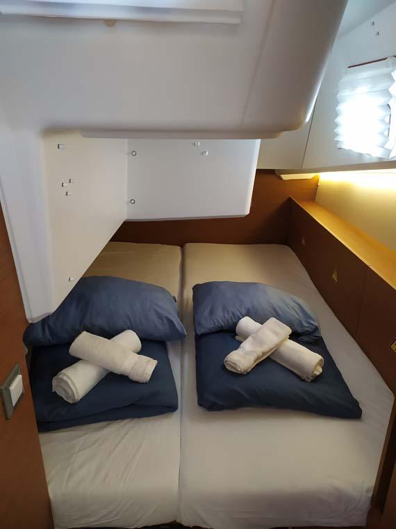 Sun Odyssey 380 - 3 cab., picture 15