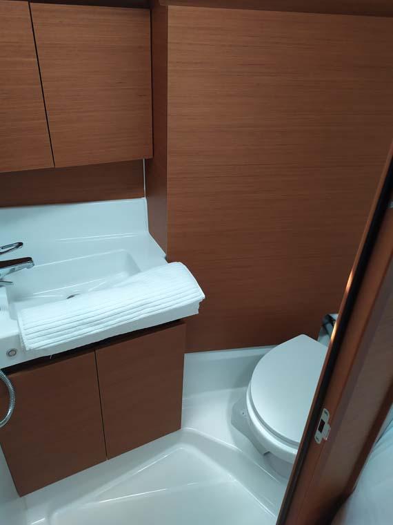 Sun Odyssey 380 - 3 cab., picture 17