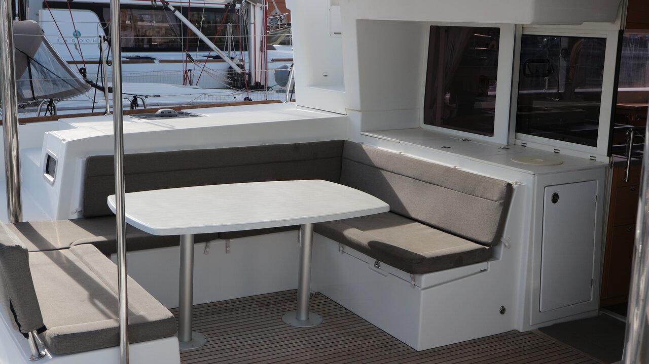 Lagoon 450 - 4 + 2 cab., picture 8