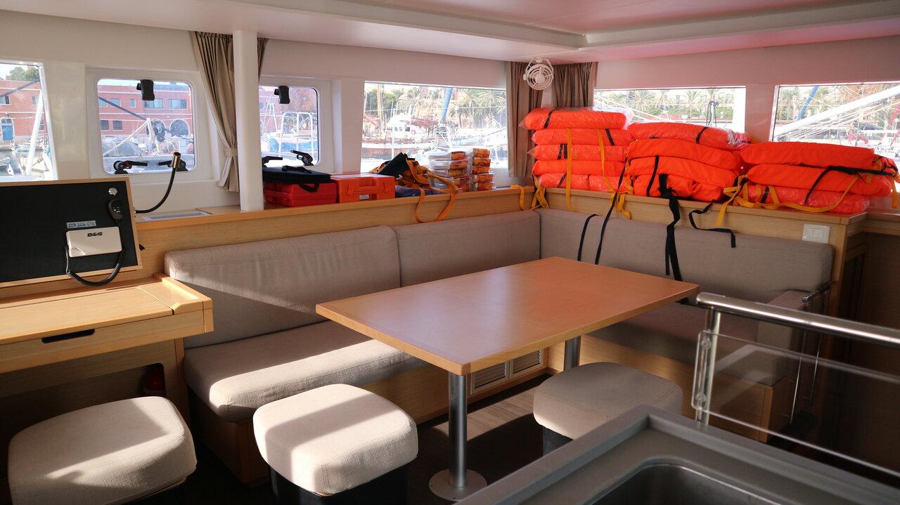 Lagoon 450 - 4 + 2 cab., picture 16