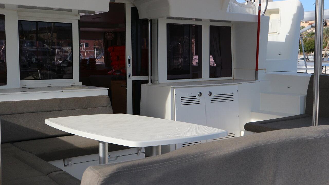 Lagoon 450 - 4 + 2 cab., picture 7
