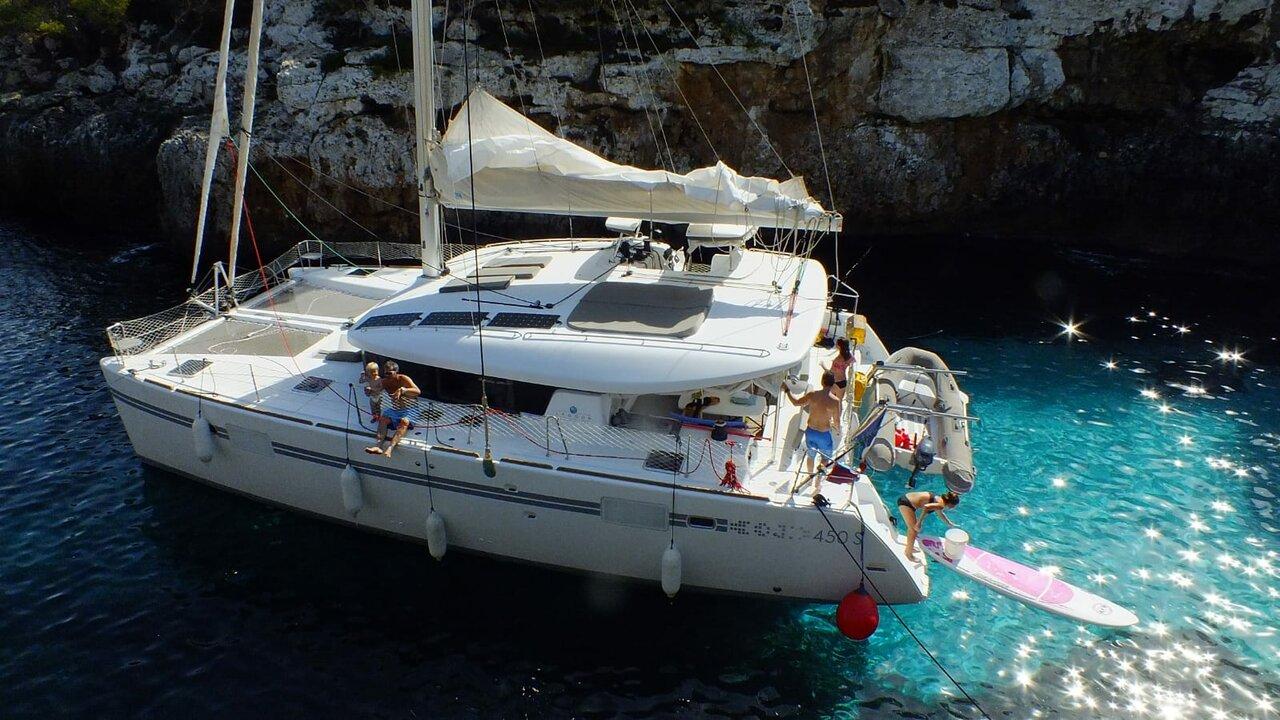 Lagoon 450 S, picture 1