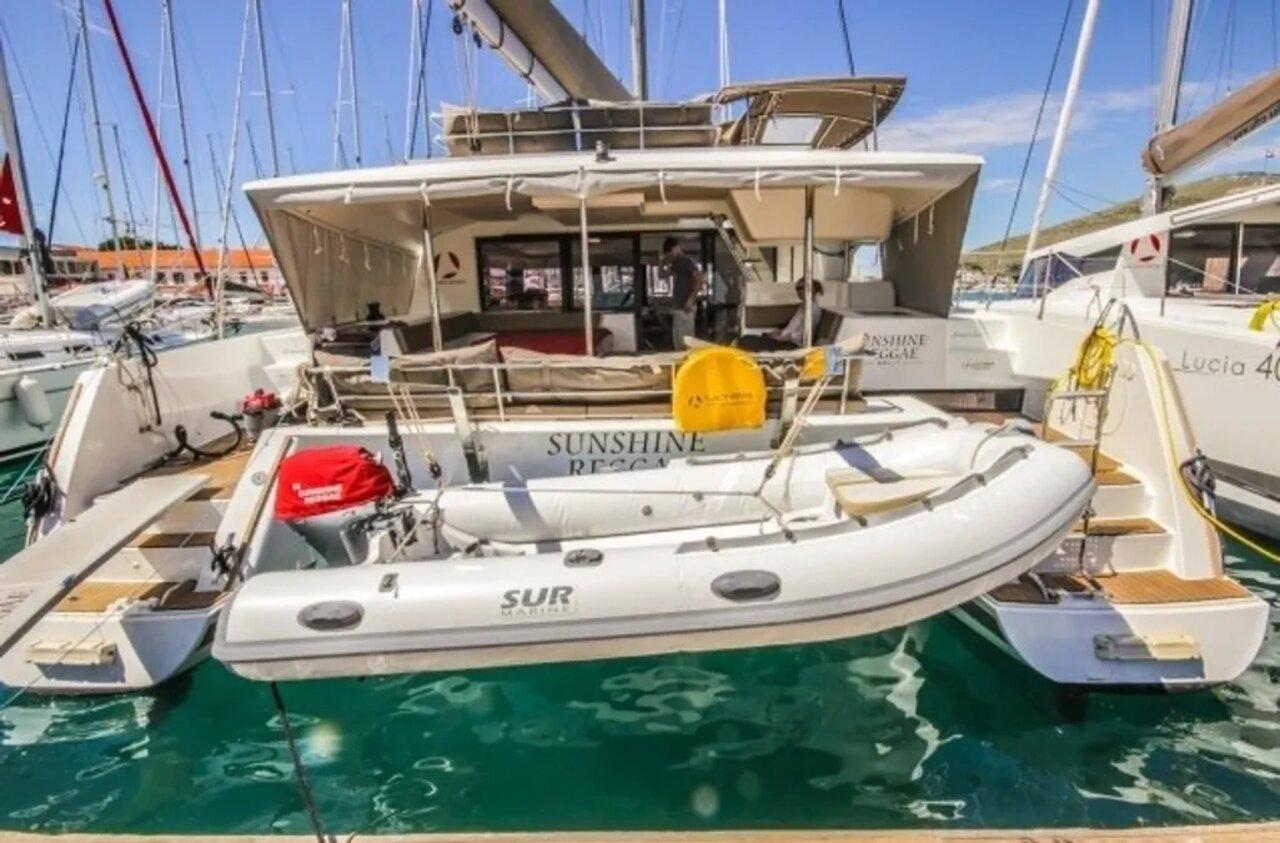 Fountaine Pajot Saba 50 - 4 + 2 cab., picture 1