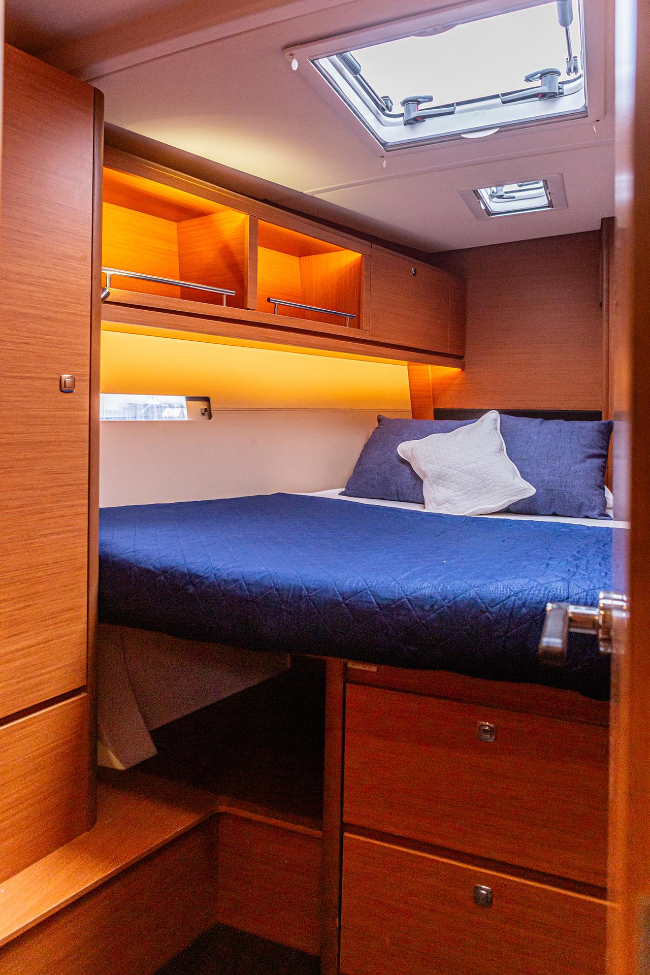 Dufour 56 Exclusive - 4 + 1 cab., picture 9