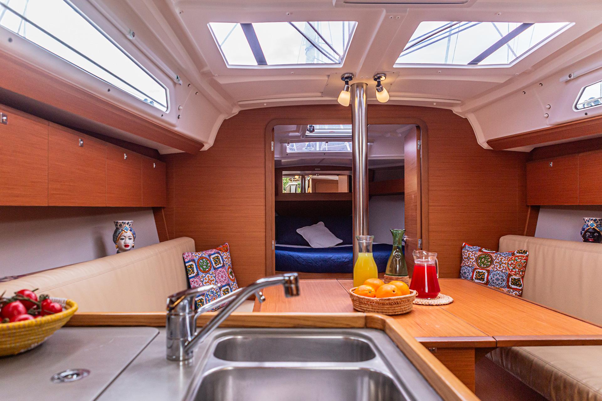 Dufour 360 GL, picture 4