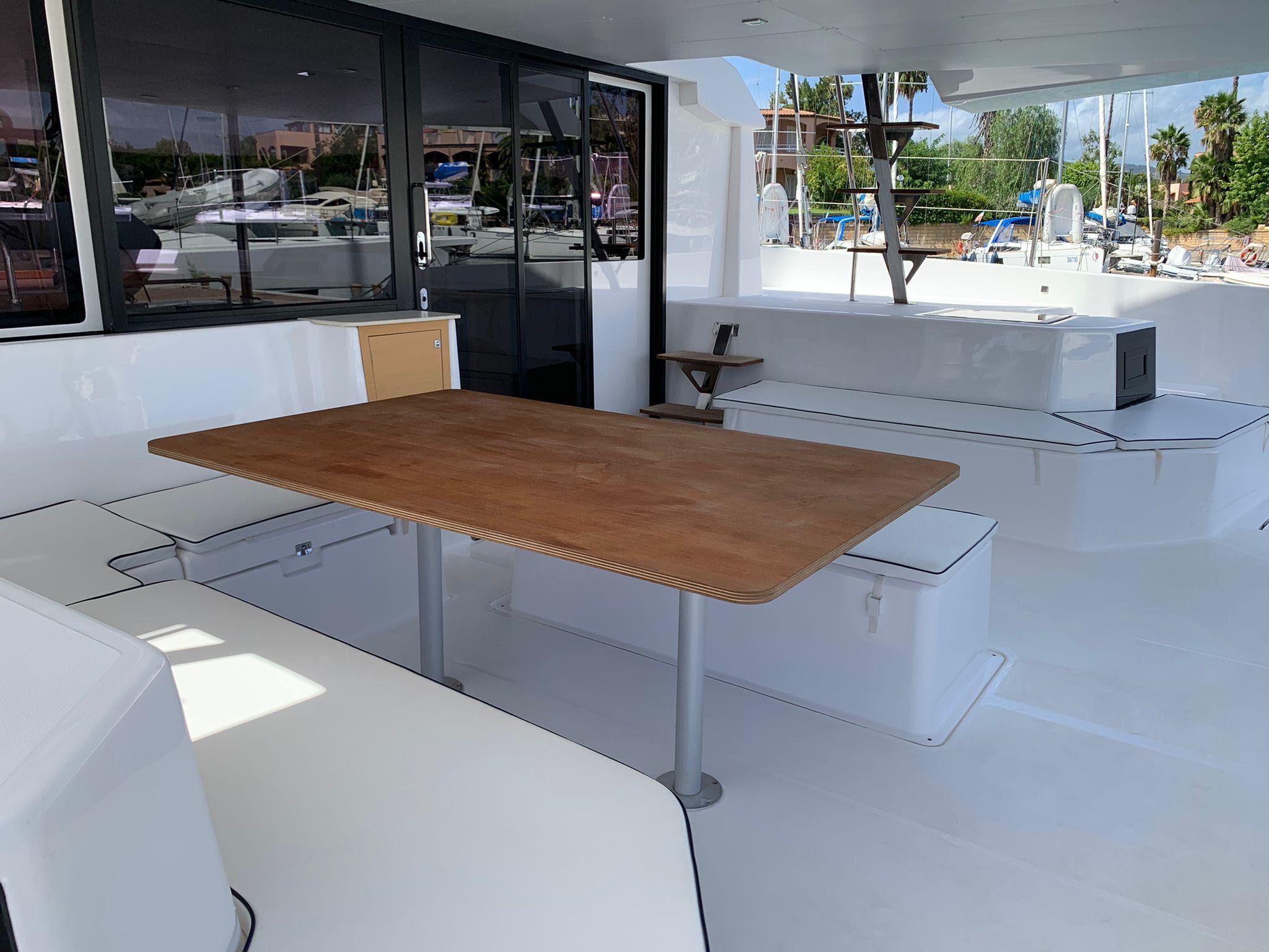 Dufour 48 Catamaran - 5 + 1 cab. - Eden Planet, picture 8