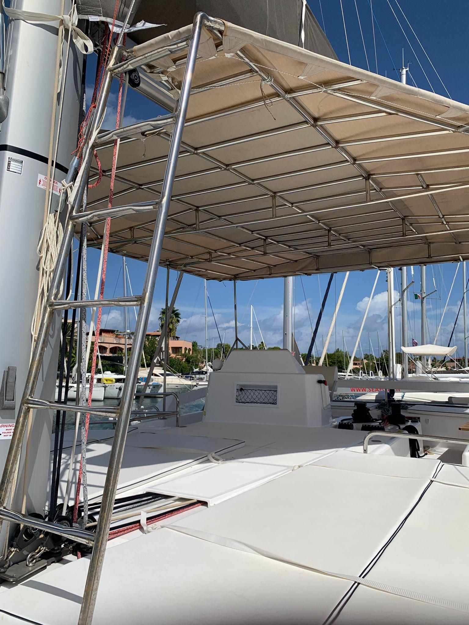 Dufour 48 Catamaran - 5 + 1 cab. - Eden Planet, picture 11