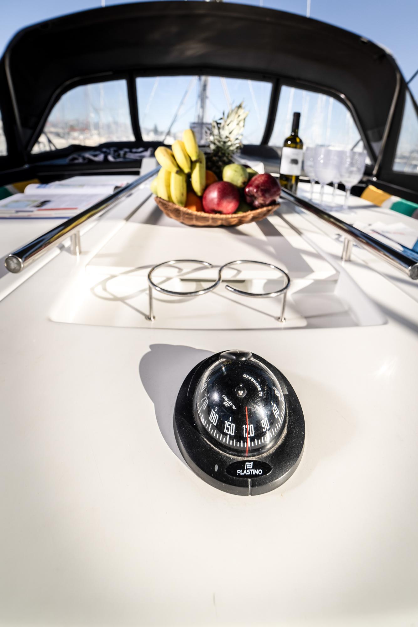 Oceanis 46.1, picture 8