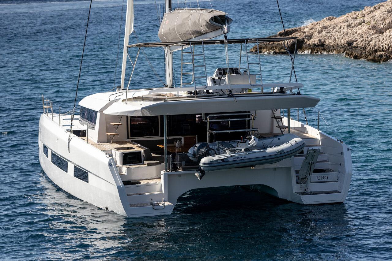 Dufour 48 Catamaran - 5 + 1 cab., picture 5