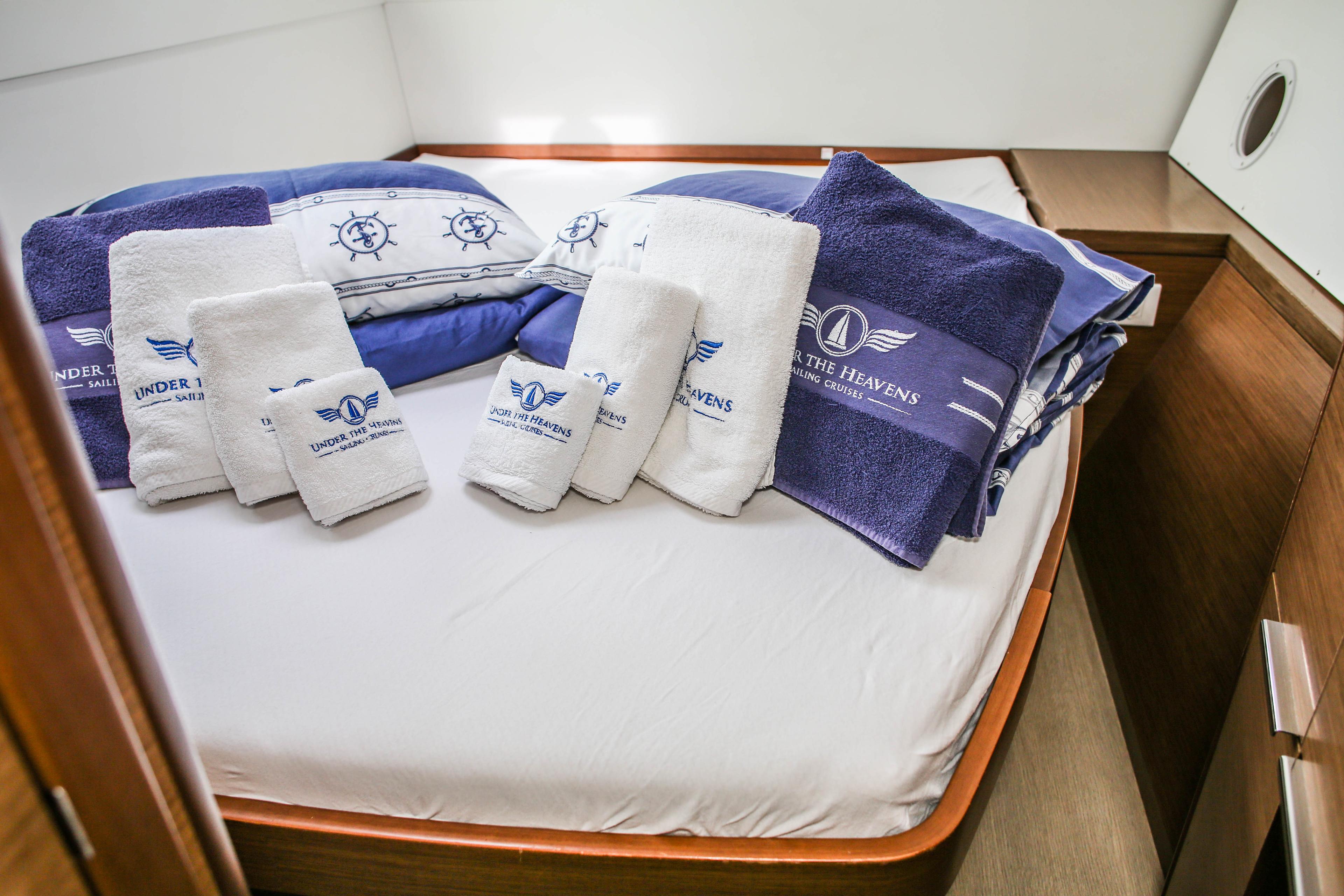 Lagoon 40 - 4 + 2 cab, picture 17