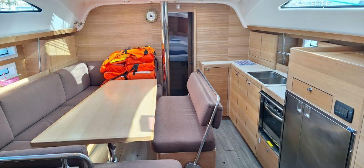 Elan Impression 45.1, picture 4