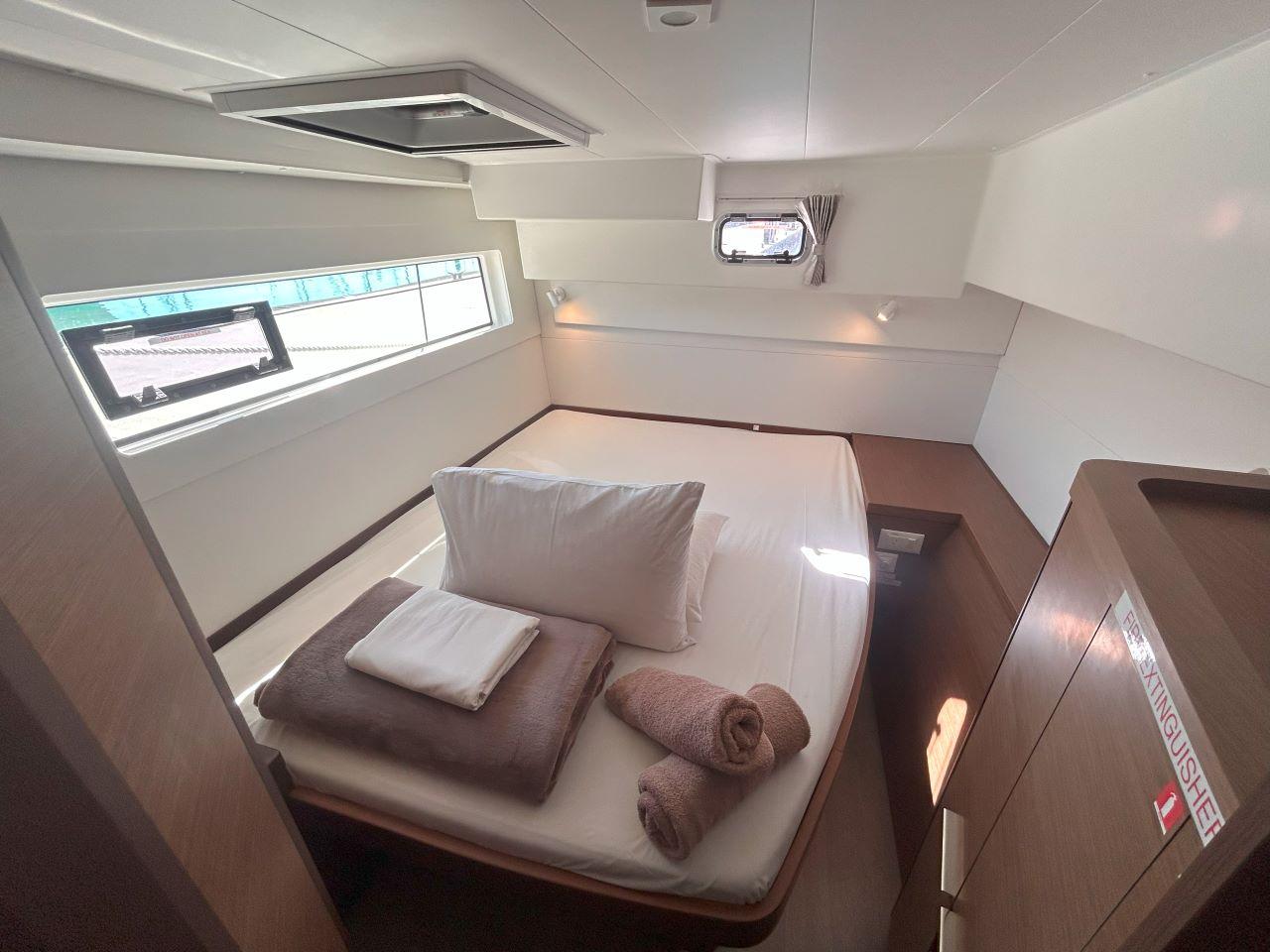 Lagoon 40 - 4 cab., picture 10