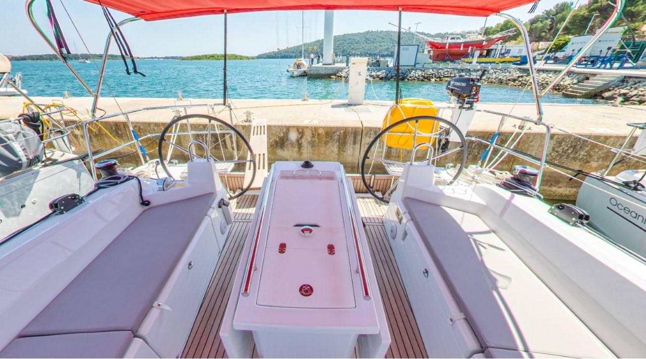 Oceanis 40.1, picture 5