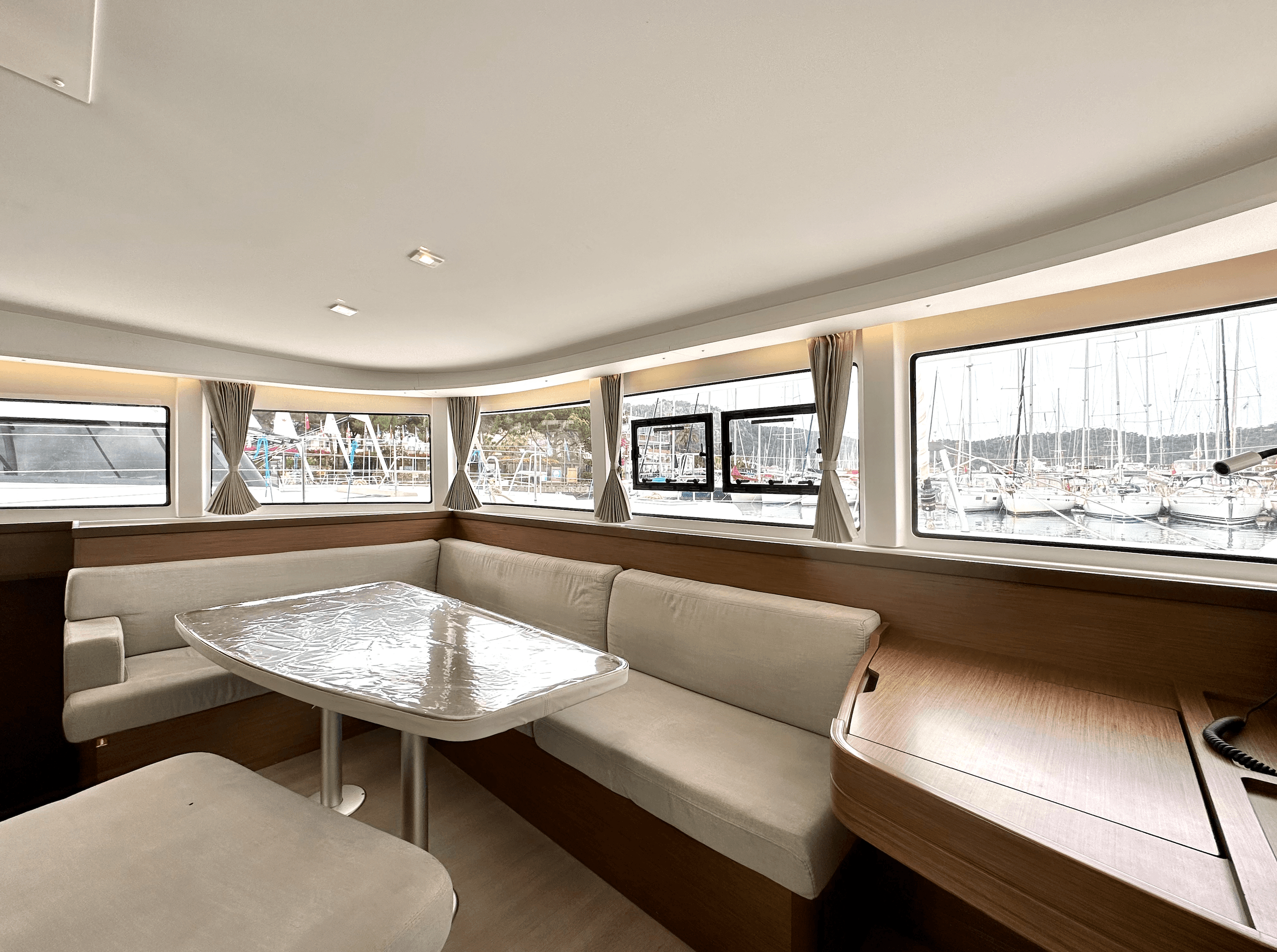 Lagoon 42 - 4 + 2 cab., picture 14