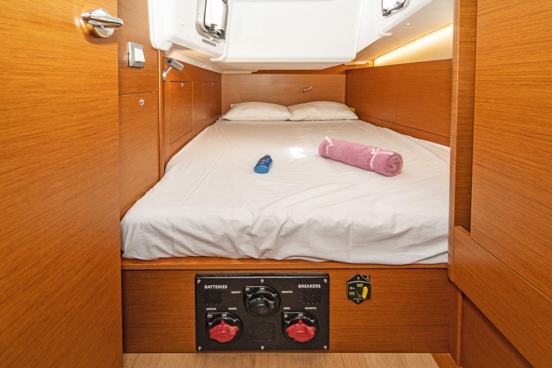 Sun Odyssey 410 - 3 cab., picture 12