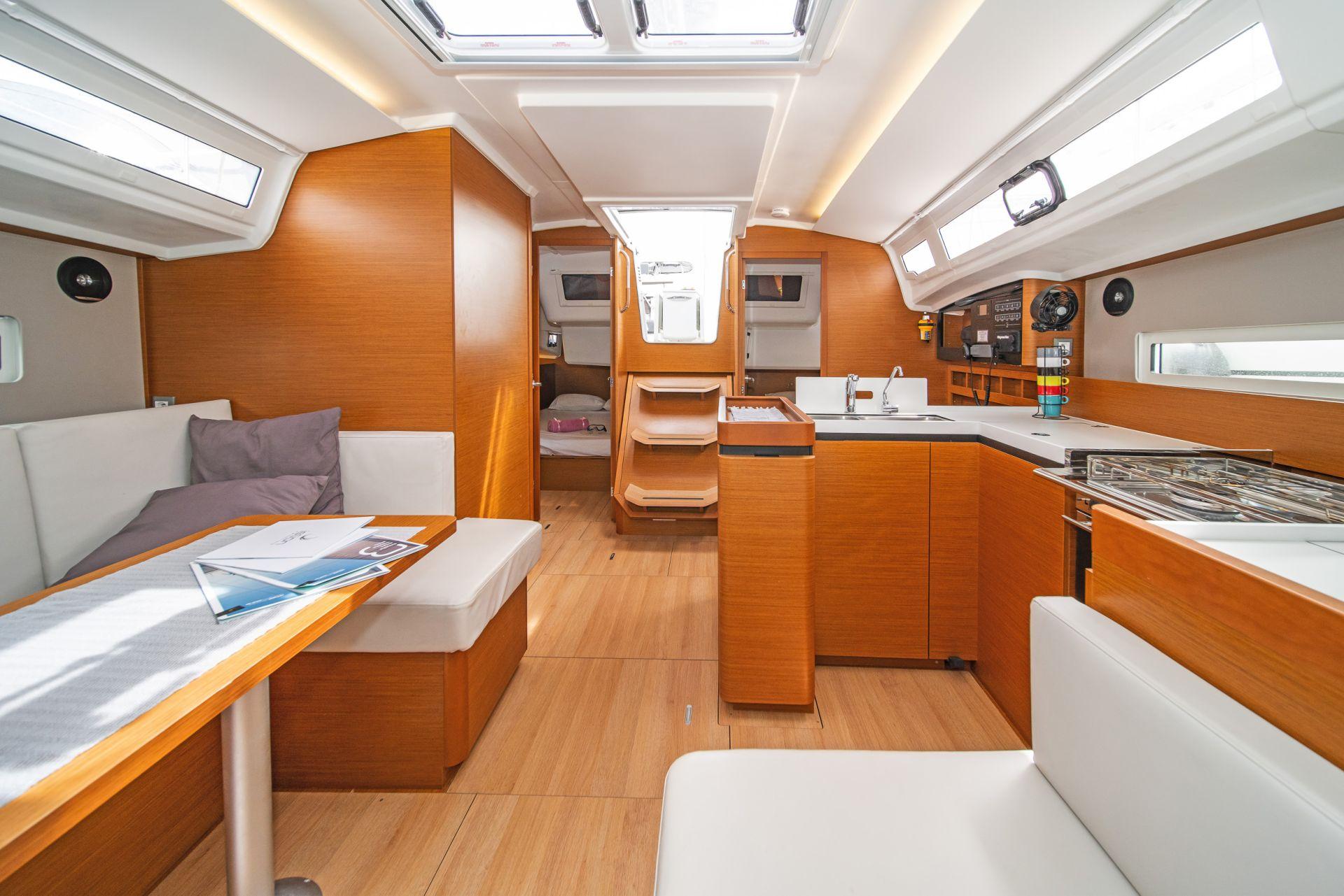 Sun Odyssey 410 - 3 cab., picture 9
