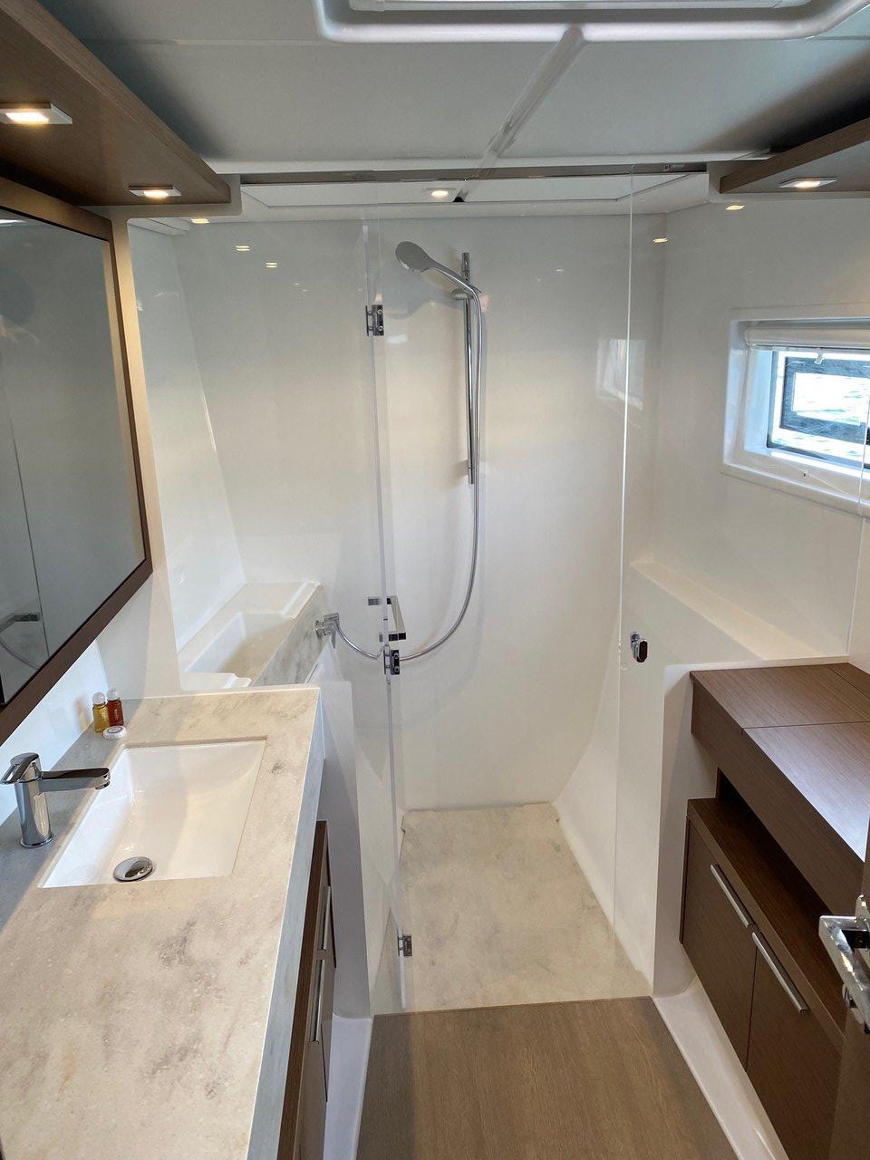 Lagoon 46 OW - 3 + 2 cab., picture 12