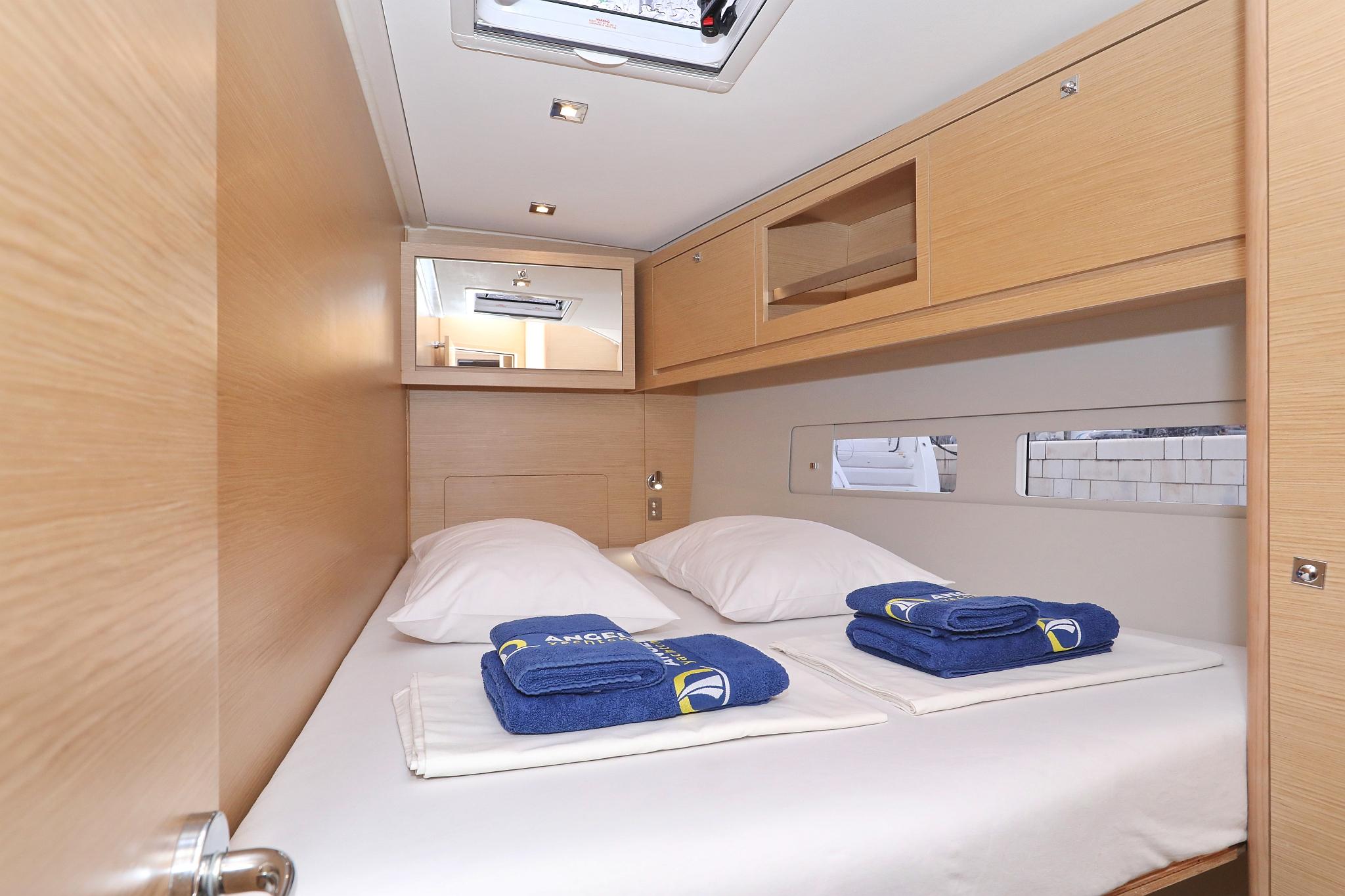 Dufour 530 - 6 cab., picture 27