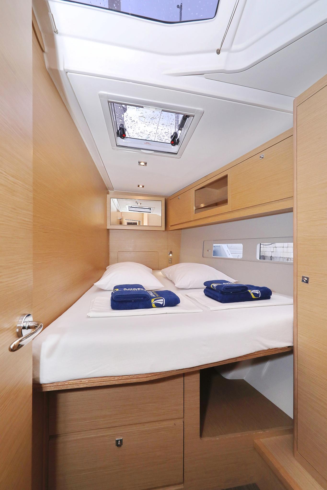 Dufour 530 - 6 cab., picture 26