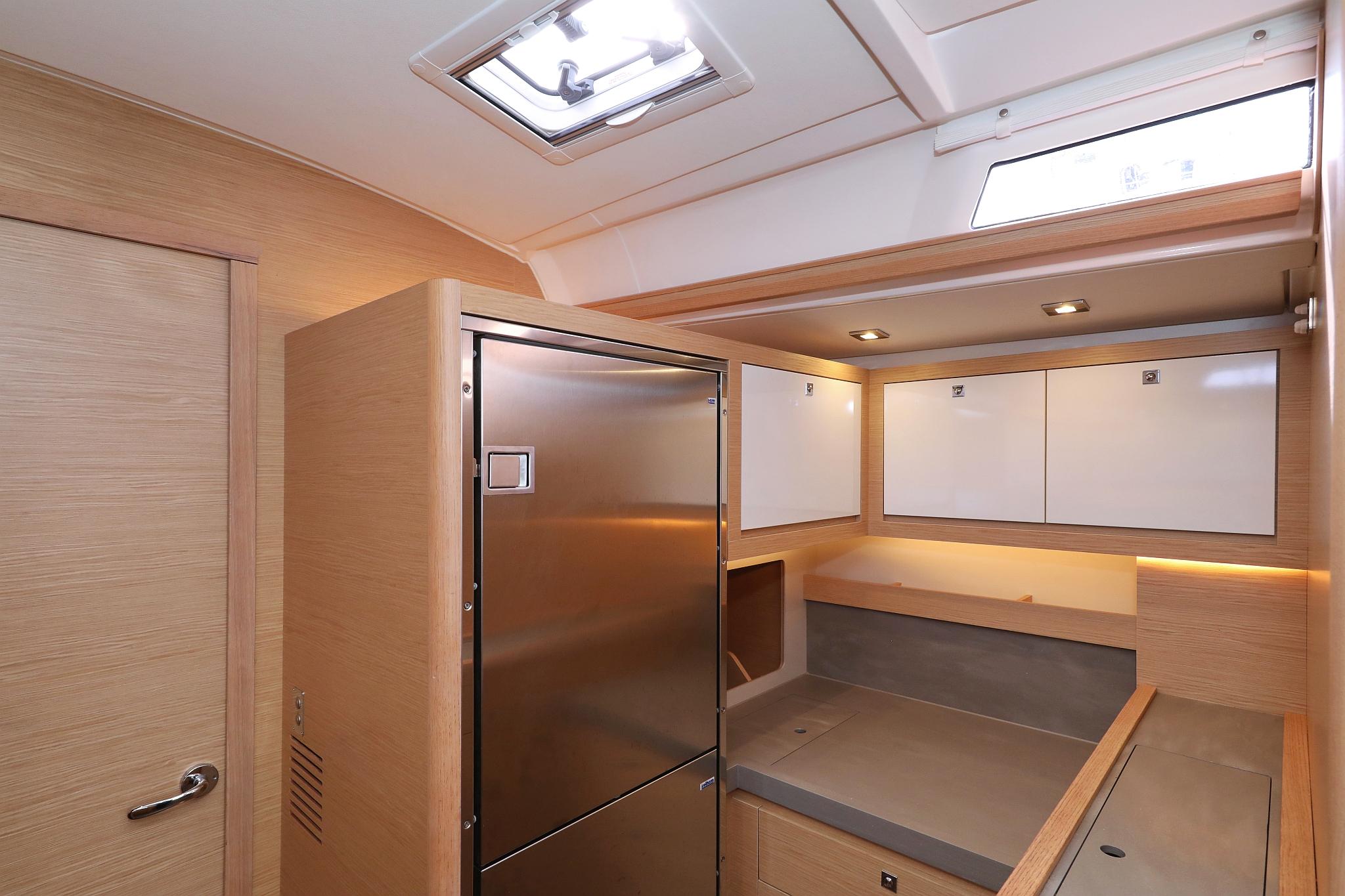 Dufour 530, picture 18