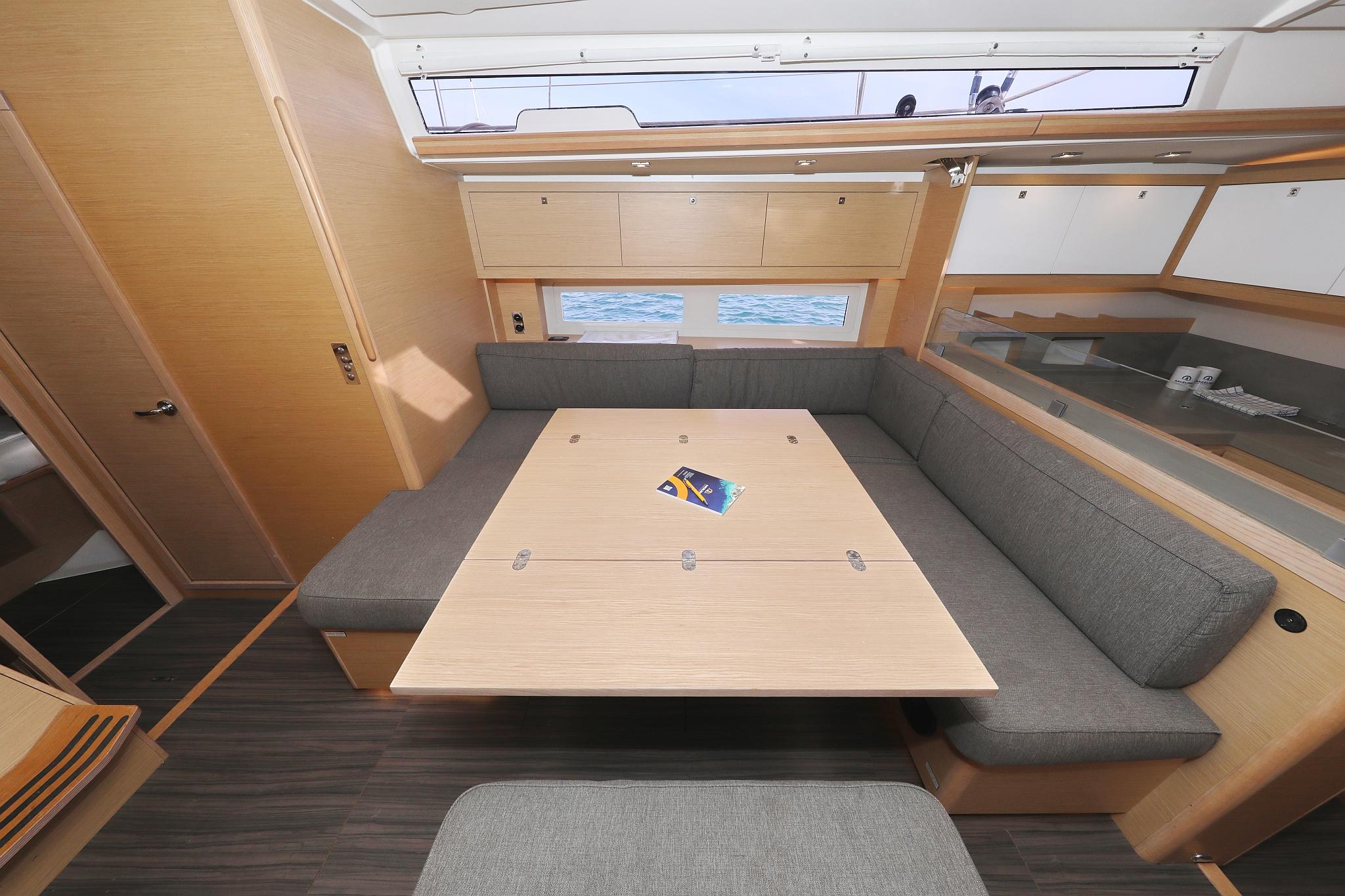 Dufour 530, picture 16