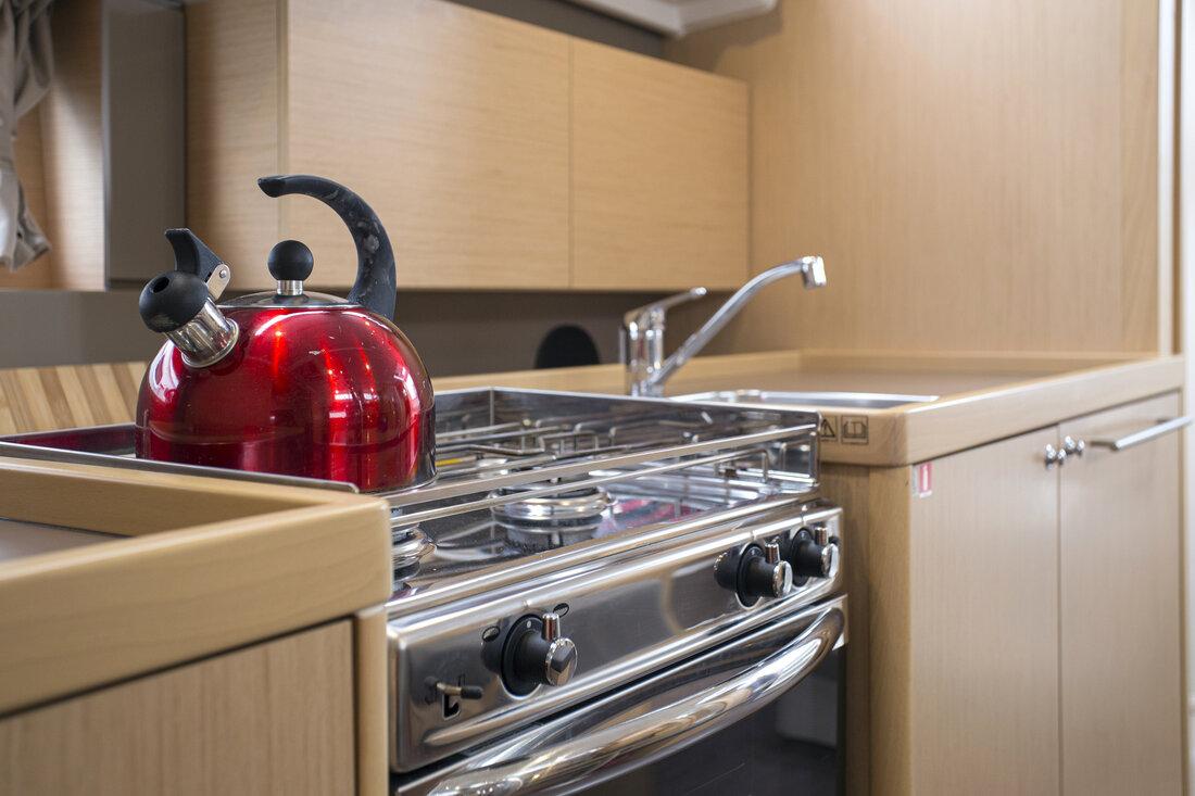 Oceanis 38.1, picture 13