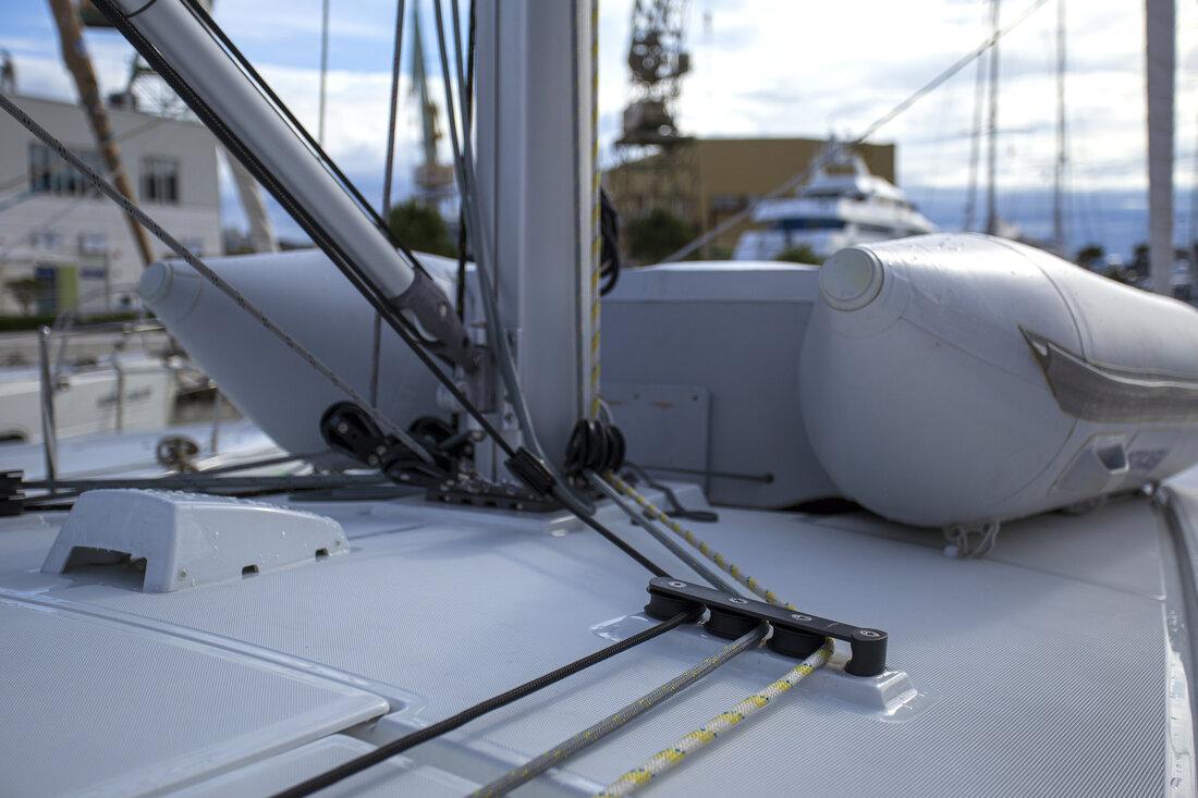 Oceanis 38.1, picture 7