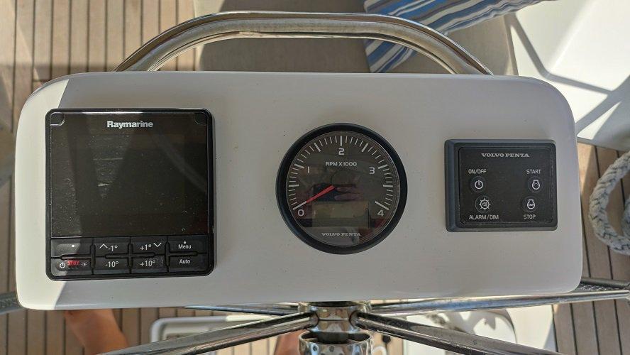 Dufour 360 GL - 3 cab., picture 7