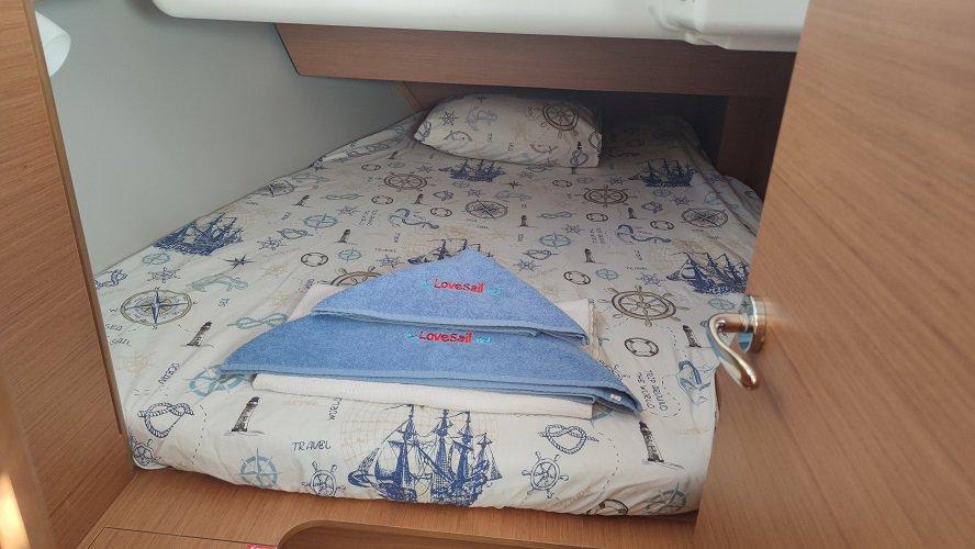 Dufour 360 GL - 3 cab., picture 17