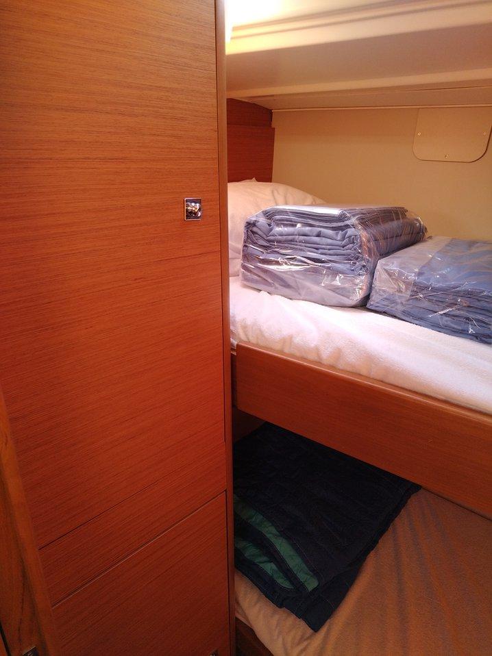 Dufour 430, picture 33