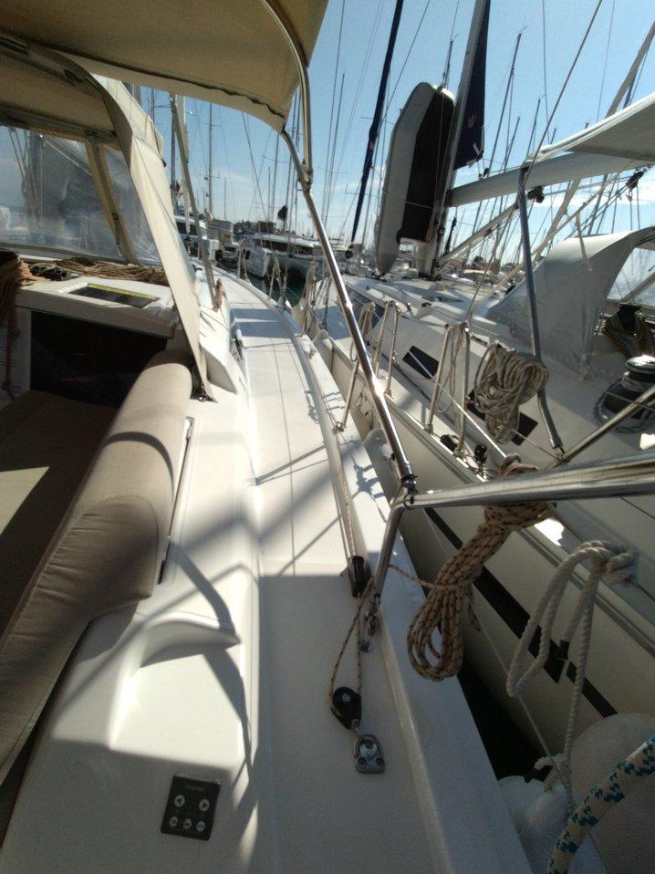 Dufour 430, picture 15