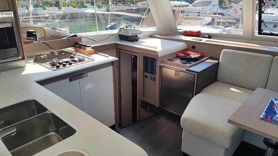 Fountaine Pajot Isla 40 - 4 + 1 cab., picture 8