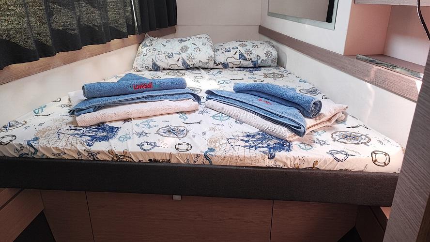 Fountaine Pajot Isla 40 - 4 + 1 cab., picture 10