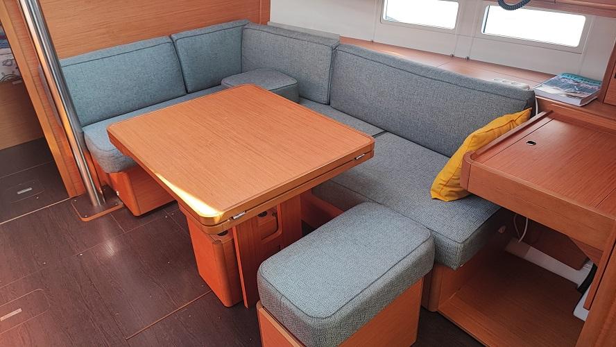 Dufour 390, picture 14