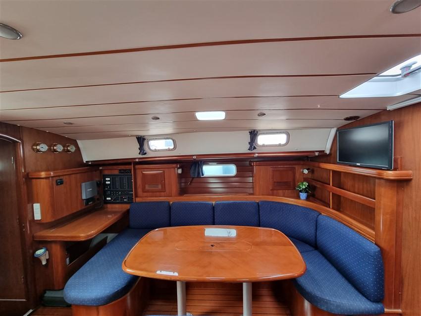 Beneteau 50, picture 7