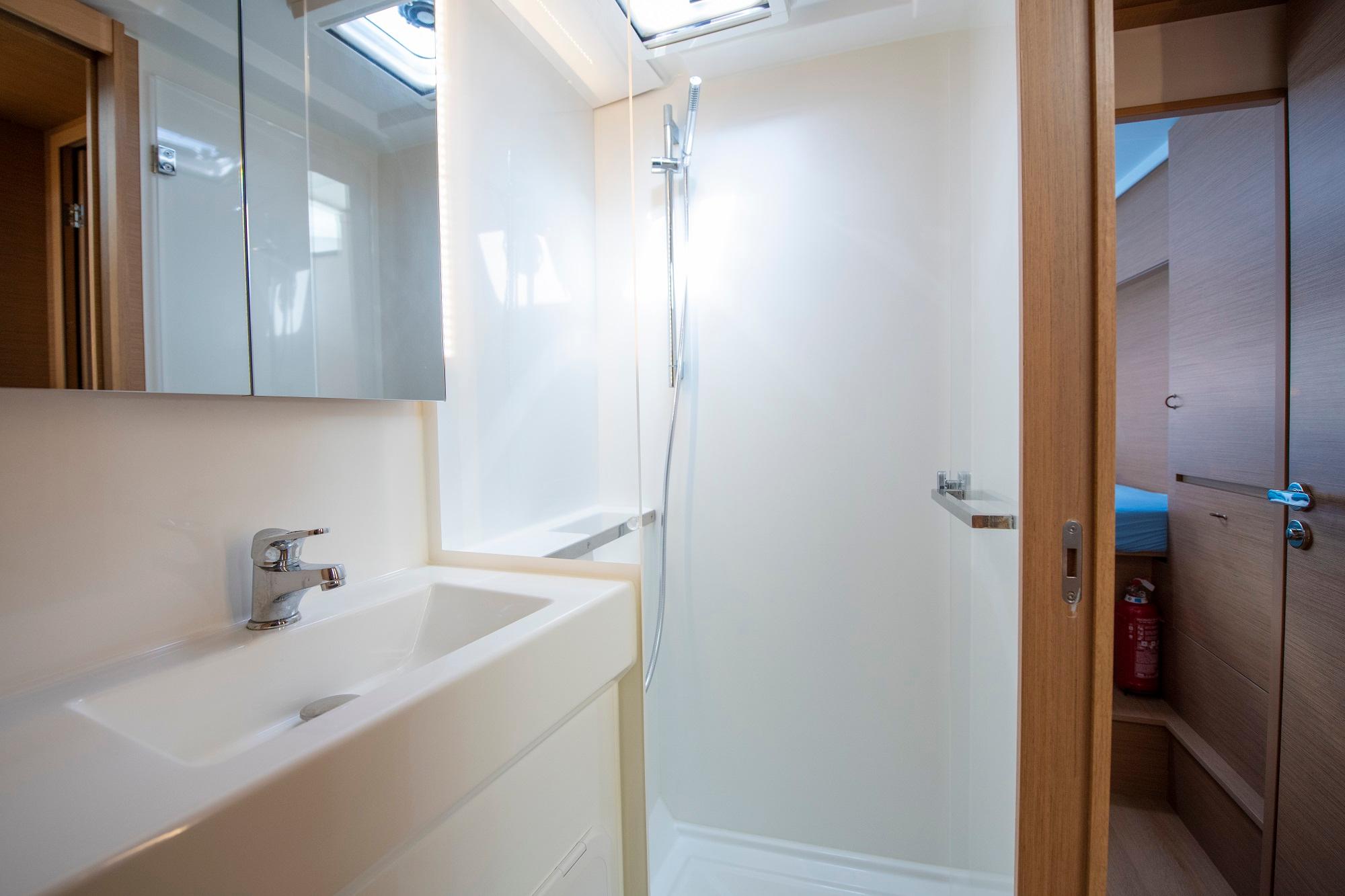 Excess 11 - 4 + 1 + 1 cab., picture 11