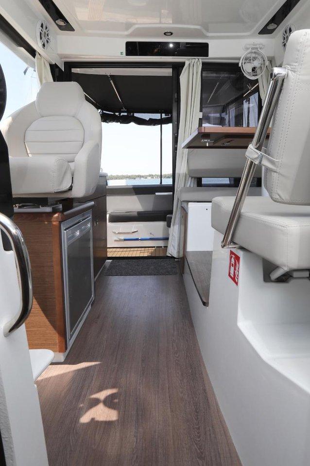 Merry Fisher 895 - 2 cab. - Wind, picture 11