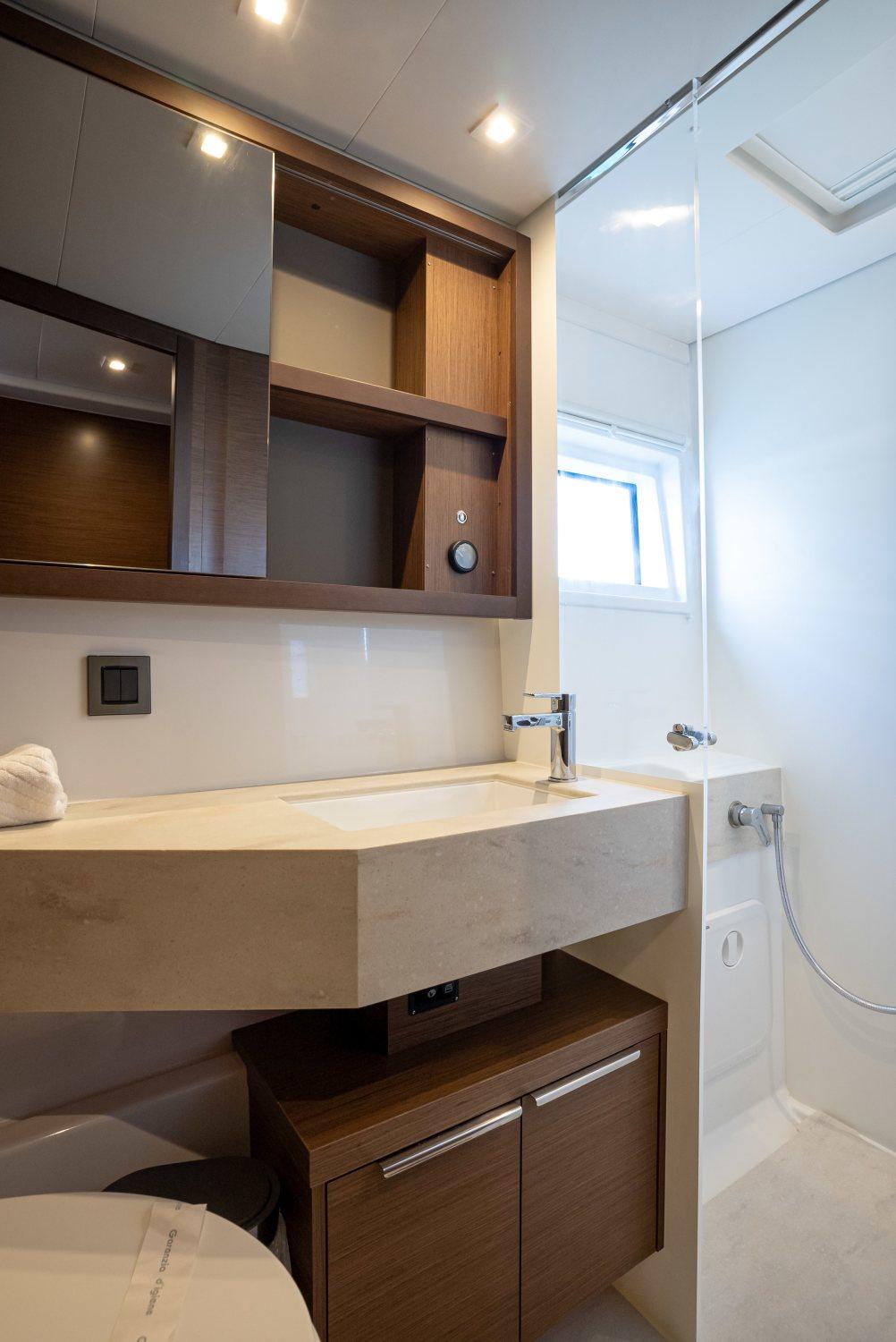 Lagoon 46 - 4 + 2 cab., picture 10